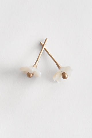 14k Petite Fleur Studs