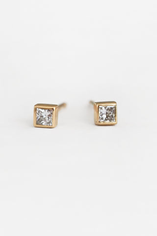 14k Cameo Diamond Studs