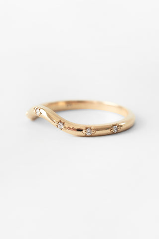14k Luminary Diamond Contour Band