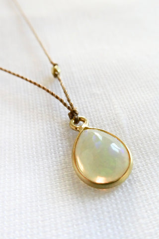 18k Opal Necklace