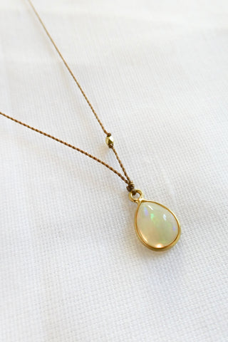 18k Opal Necklace