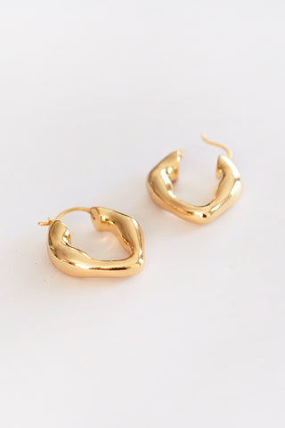Alma Organic Hoops