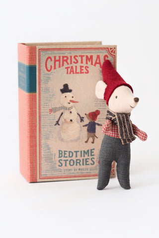 Baby Mouse in Christmas Book