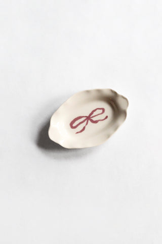 Coquette Stoneware Dish Maroon