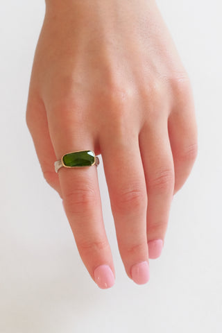Green Tourmaline Sea Kelp Ring