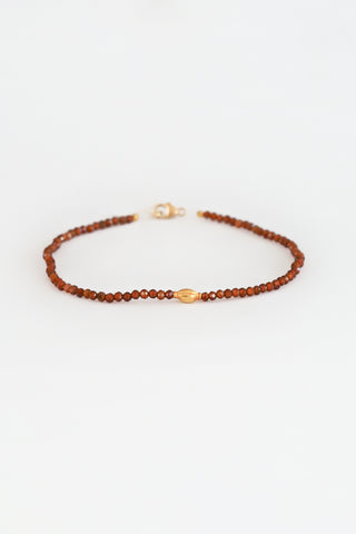Hessanite + Oval 18kt Gold Bead Bracelet
