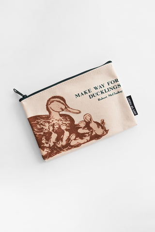 Make Way for Ducklings Pouch