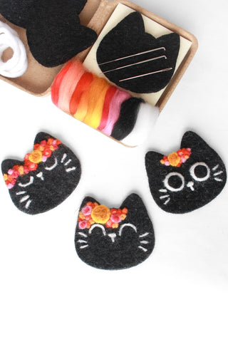 Mini Black Cats Felting Kit