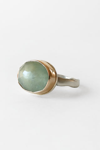 Oval Inverted Linen Sapphire Ring