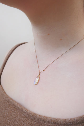 Rainbow Moonstone +18k Gold Bead Necklace