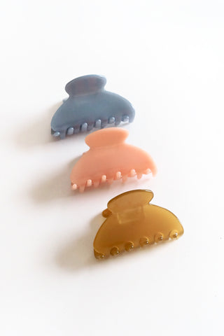 Retro Semi-Circle Claw Clip