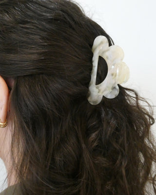 Scalloped Hair Claw