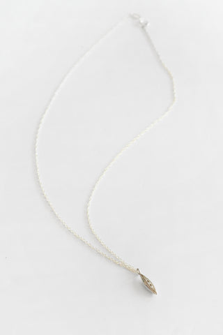 Sterling Silver Modern Triple Diamond Peak Necklace