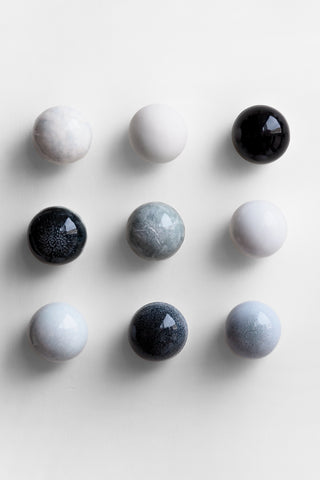 Studio Arhoj Pearl Set - Black + White