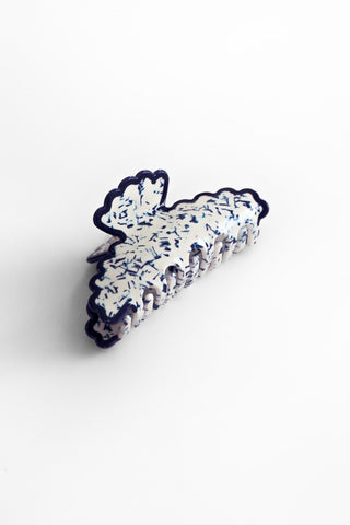 Wavy Edge Marble Claw Clip