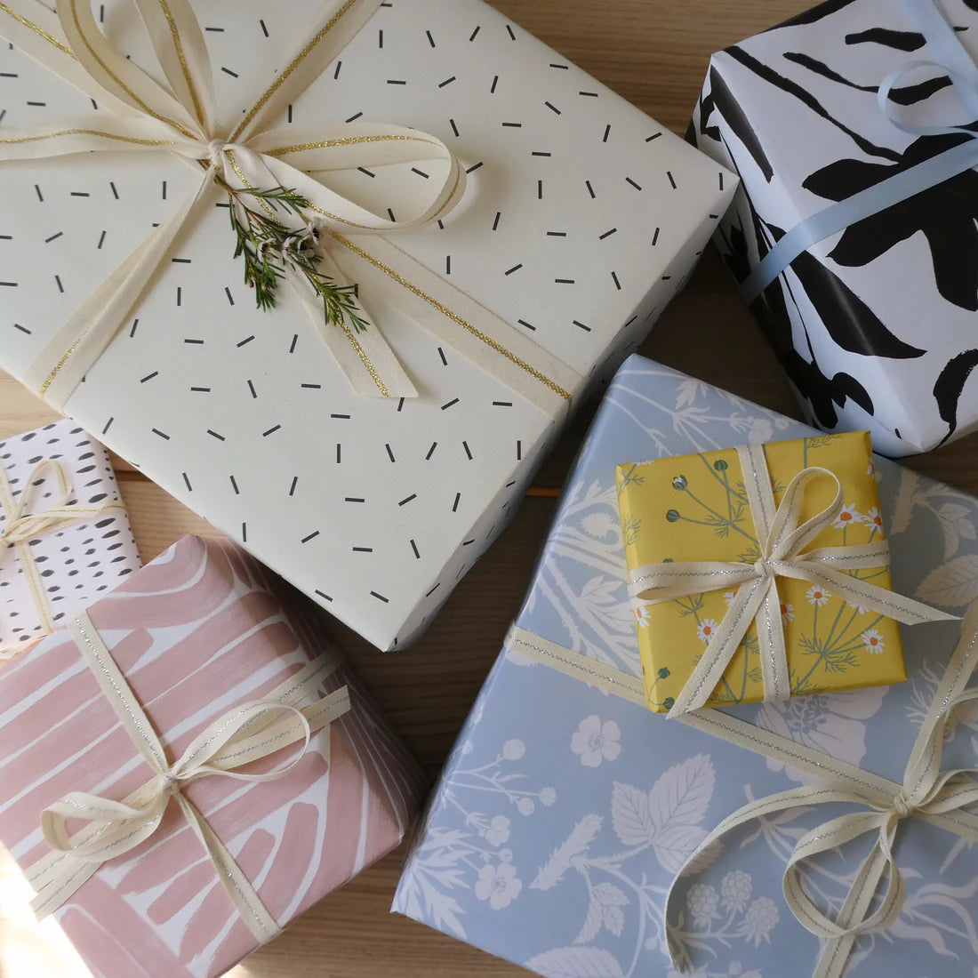 Warm Wishes Kitty Holidays Greeting Card – Nahcotta
