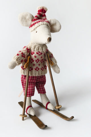 Mum Winter Mouse with Ski Set