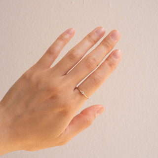 Round Diamond Baguette Whisper Ring